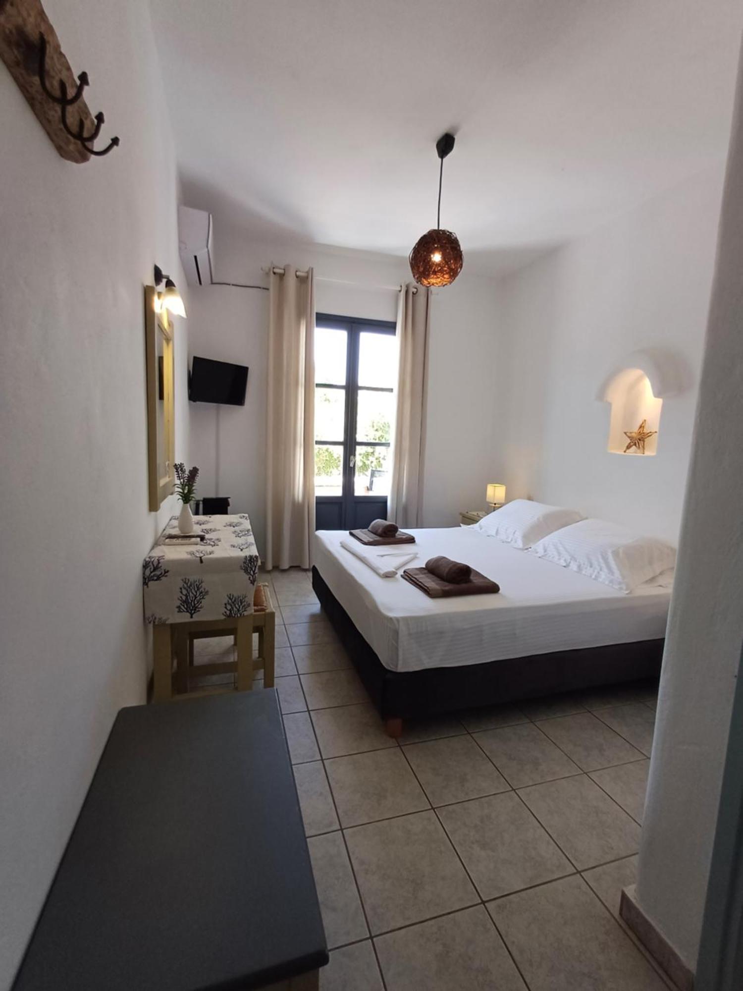 Villa Del Mar Antiparos Town Екстериор снимка