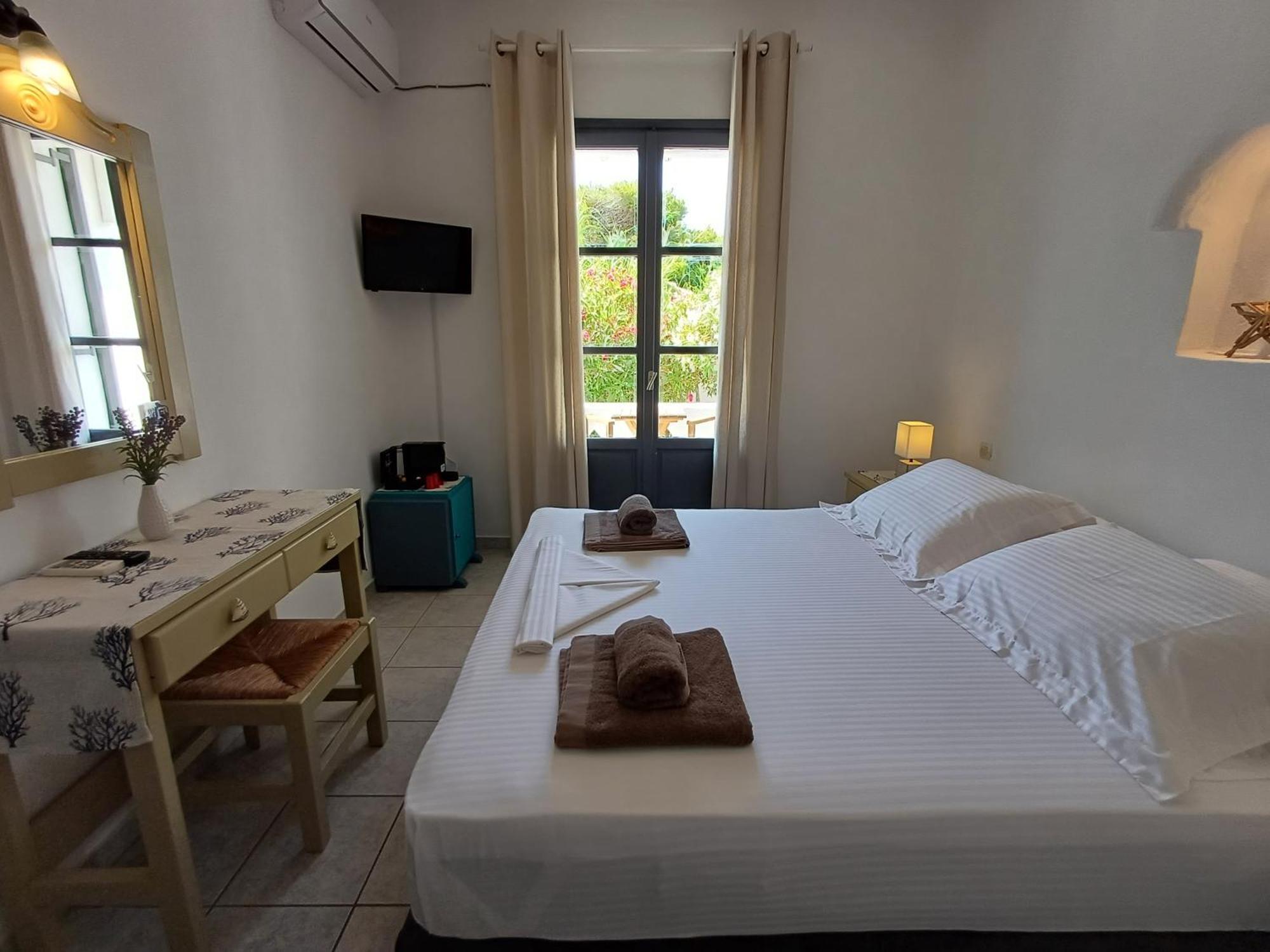 Villa Del Mar Antiparos Town Екстериор снимка